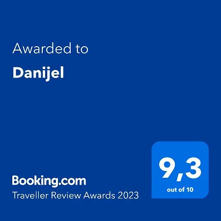 Danijel アパート